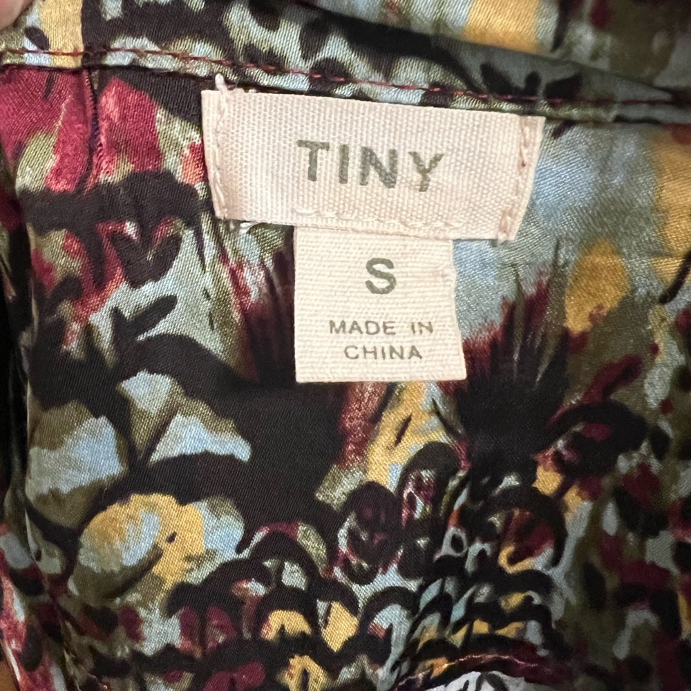 TINY x Anthropologie button down blouse. - image 5